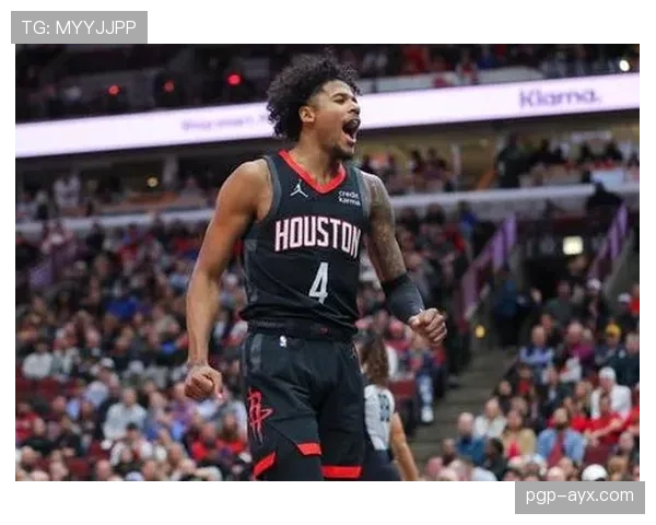 格林季后赛爆发,激情表现引领球队逆袭之路 格林季后赛爆发,激情表现引领球队逆袭之路