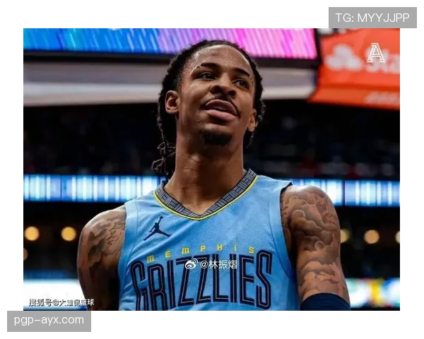 贾·莫兰特这生活，打球像明星，买的鞋比我几个月工资还多！